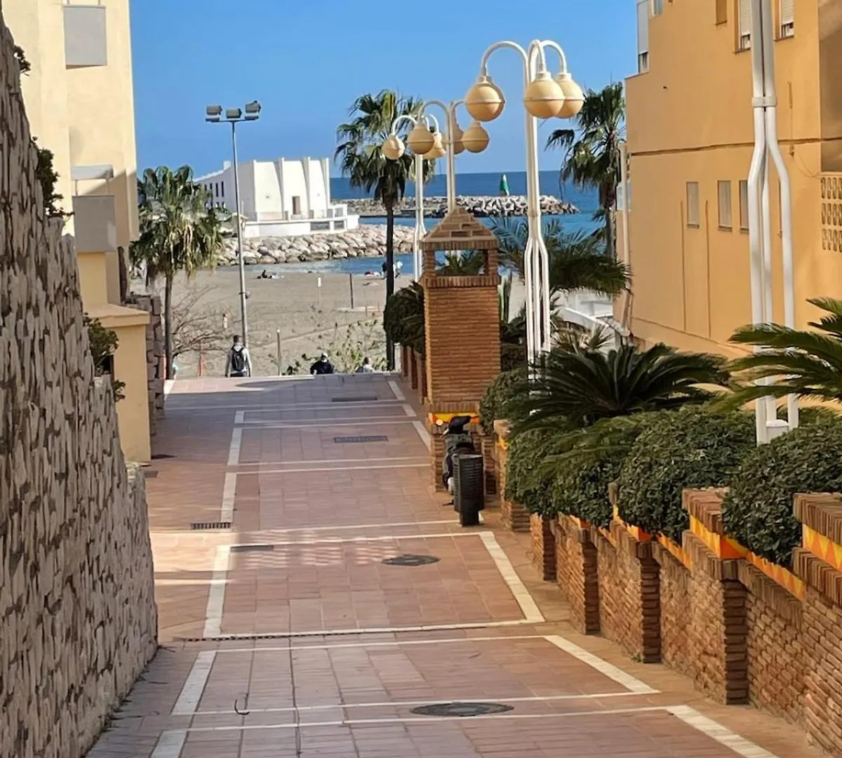 1St Line Beachfront With Direct Access To Beach Benalmadena Apartment