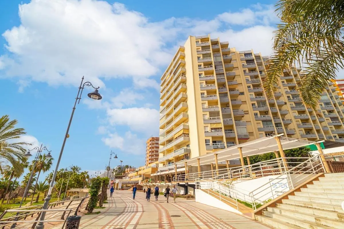 1St Line Beachfront With Direct Access To Beach Benalmádena Διαμέρισμα