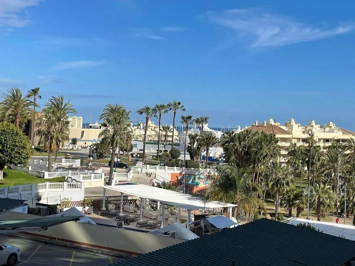 1St Line Beachfront With Direct Access To Beach Benalmádena Ισπανία